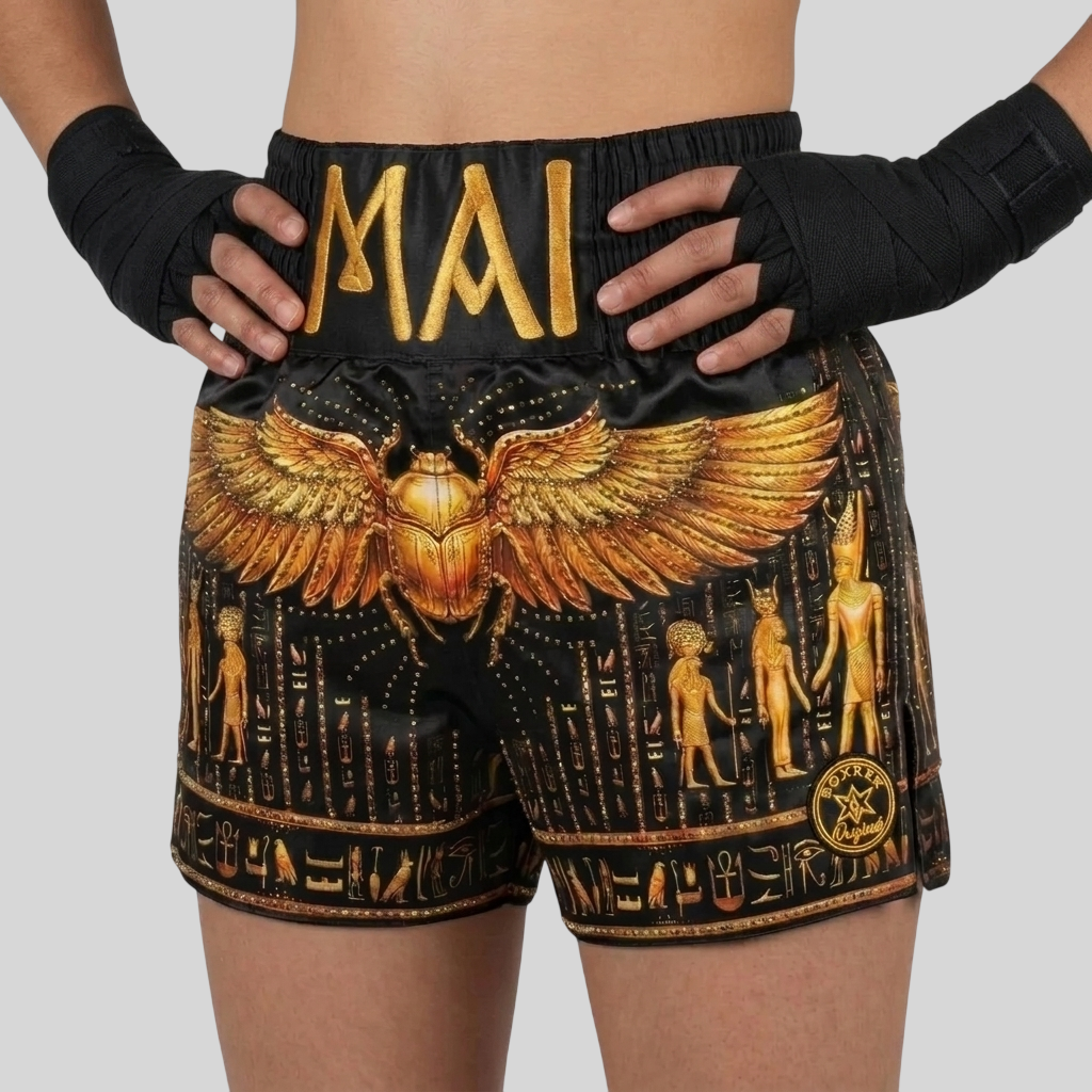  Mai Black & Gold